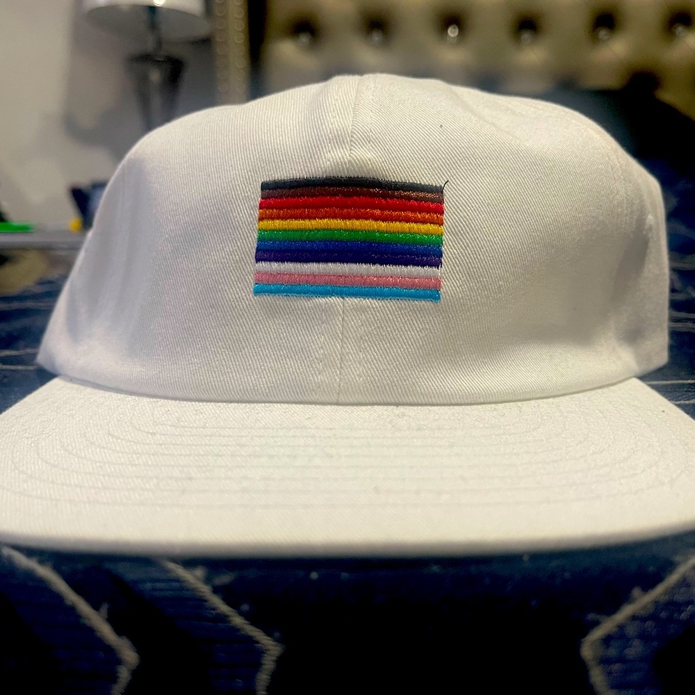 🥑Vans Unisex Pride Hat one size fits all